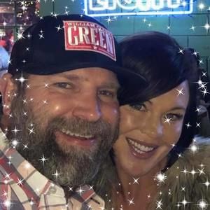 Meet your Posher, Lori